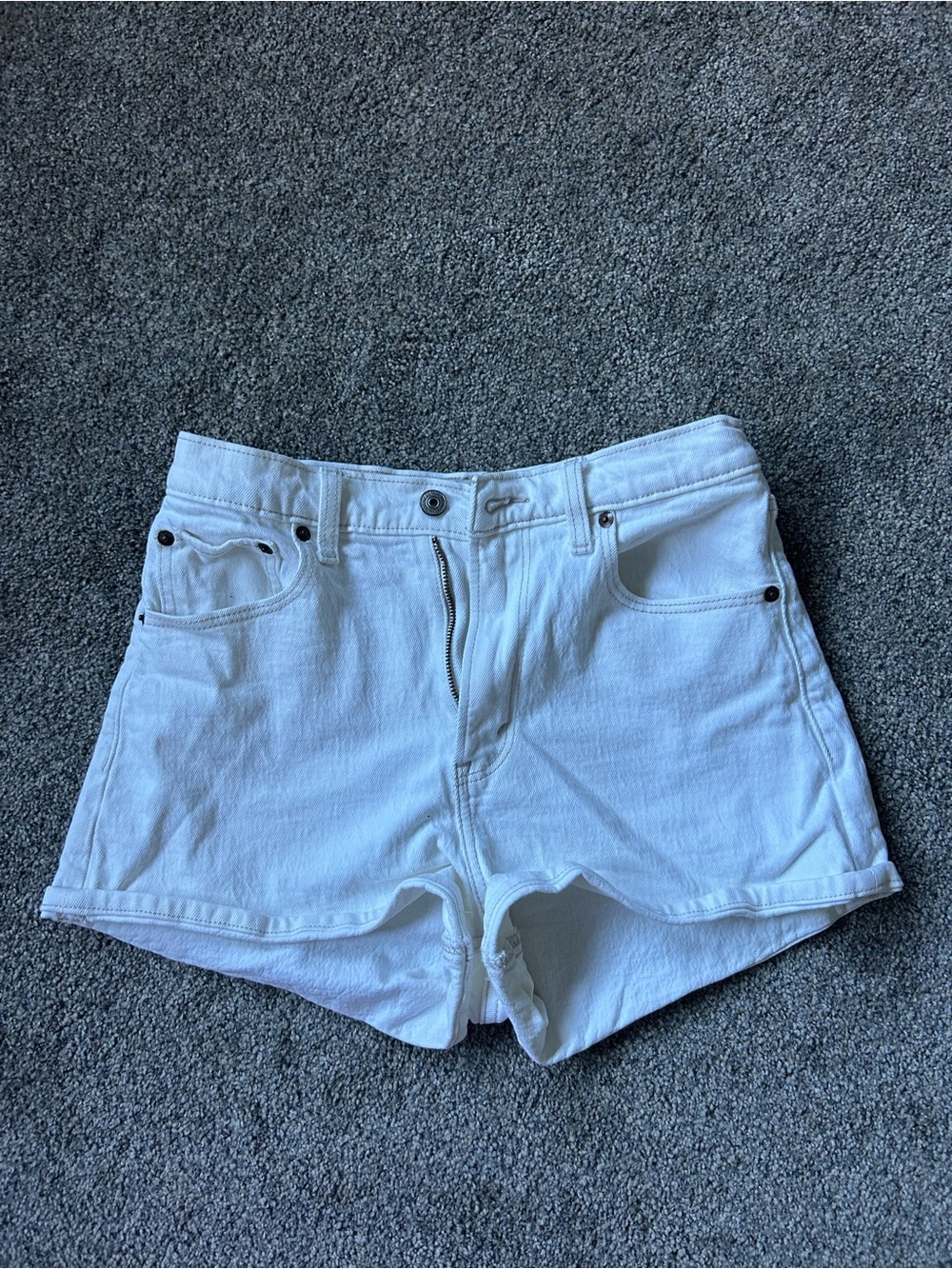 Abercrombie & Fitch White High-Rise 90s Relaxed Cutoff Denim Shorts